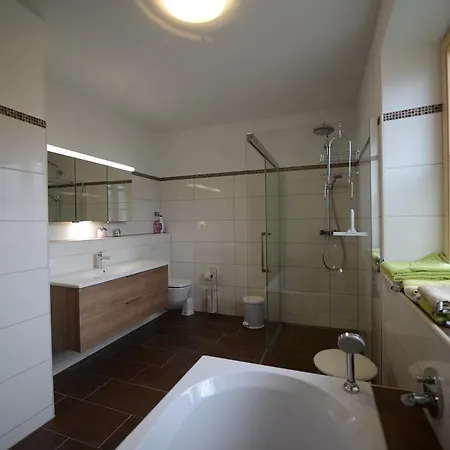 Weinbachbauer - Urlaub Am Bauernhof Alojamento de Turismo Rural *