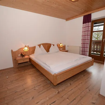 Weinbachbauer - Urlaub Am Bauernhof Alojamento de Turismo Rural *