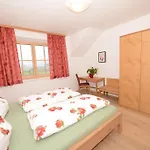 Weinbachbauer - Urlaub Am Bauernhof