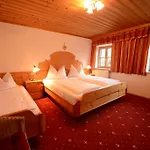 Weinbachbauer - Urlaub Am Bauernhof